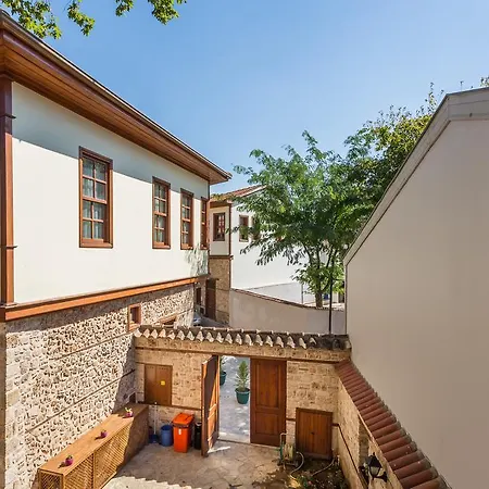 Aparthotel Ani Pansiyon Apart