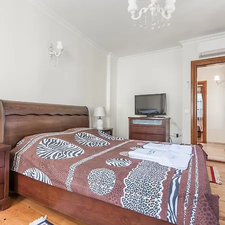 Aparthotel Ani Pansiyon Apart 3*